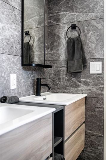 Image No.42-Propriété de 4 chambres à vendre à Clermont