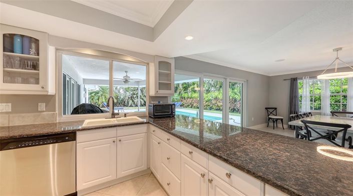 Image No.18-Propriété de 3 chambres à vendre à Sarasota