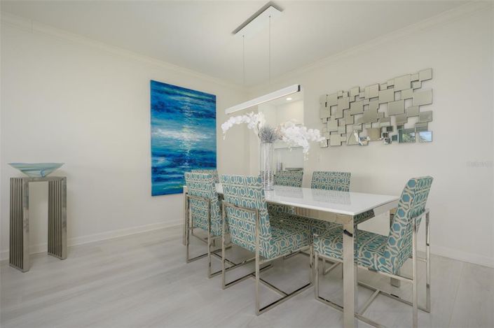 Image No.15-2 Bed Property for sale