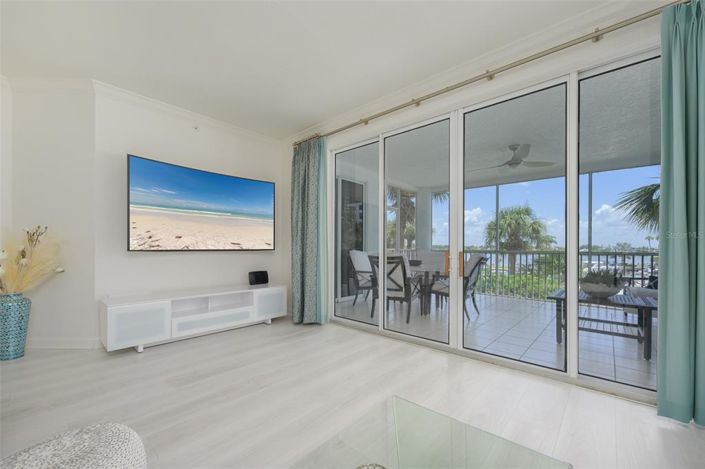 Image No.16-2 Bed Property for sale