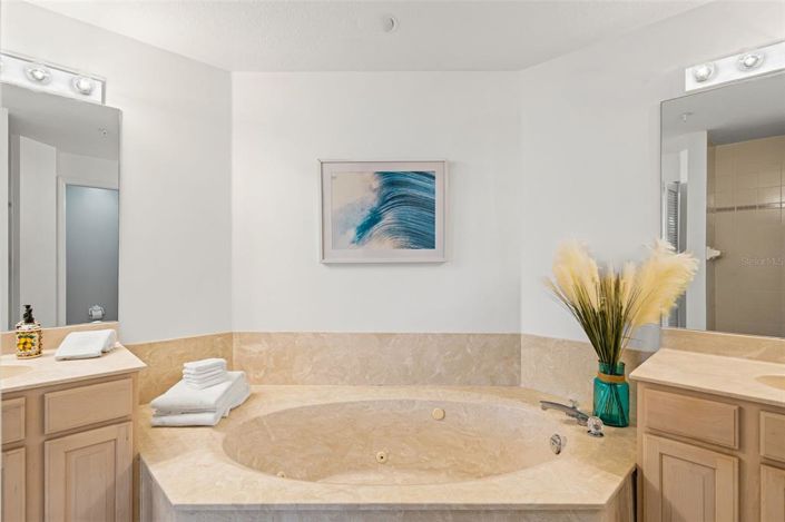 Image No.22-2 Bed Property for sale