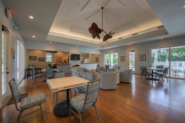 Image No.36-2 Bed Property for sale