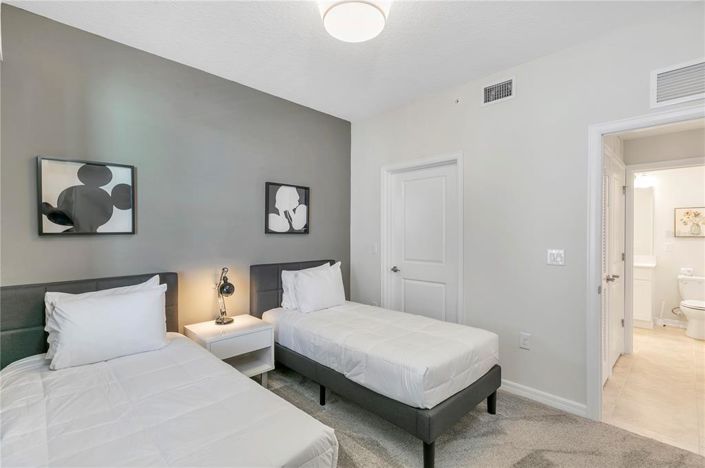 Image No.9-Propriété de 2 chambres à vendre à Kissimmee