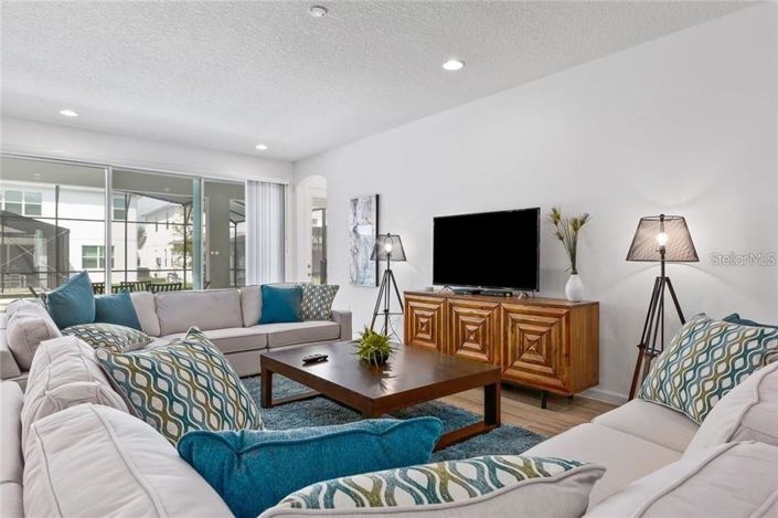 Image No.11-Propriété de 10 chambres à vendre à Kissimmee