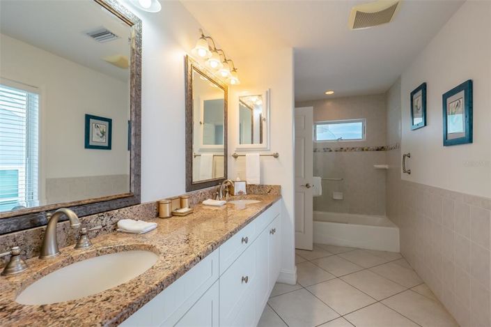 Image No.31-Propriété de 4 chambres à vendre à Anna Maria