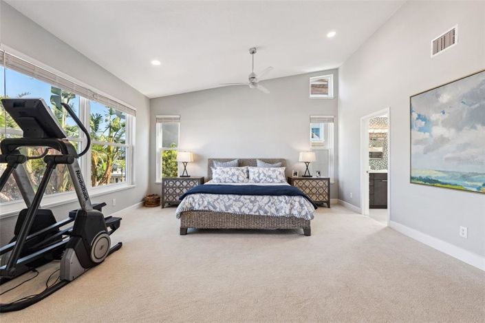 Image No.35-3 Bed Property for sale