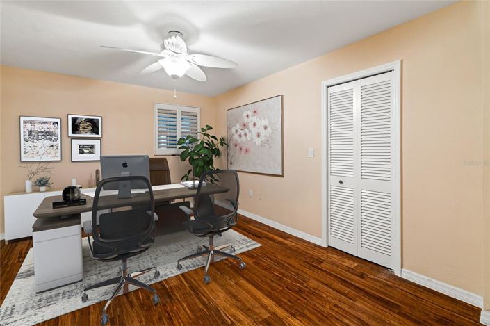 Image No.18-3 Bed Property for sale