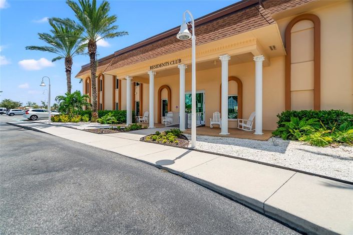 Image No.27-3 Bed Property for sale