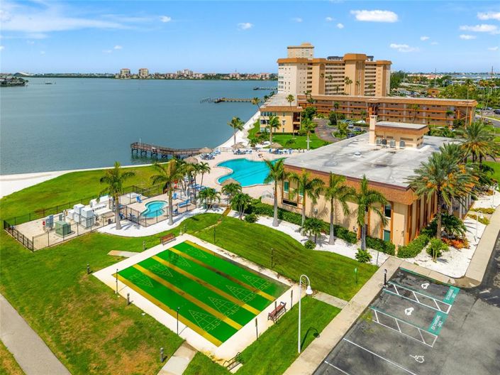 Image No.43-3 Bed Property for sale