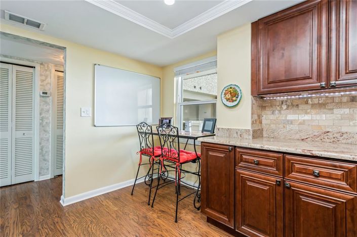 Image No.6-2 Bed Property for sale