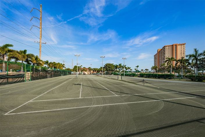 Image No.51-2 Bed Property for sale