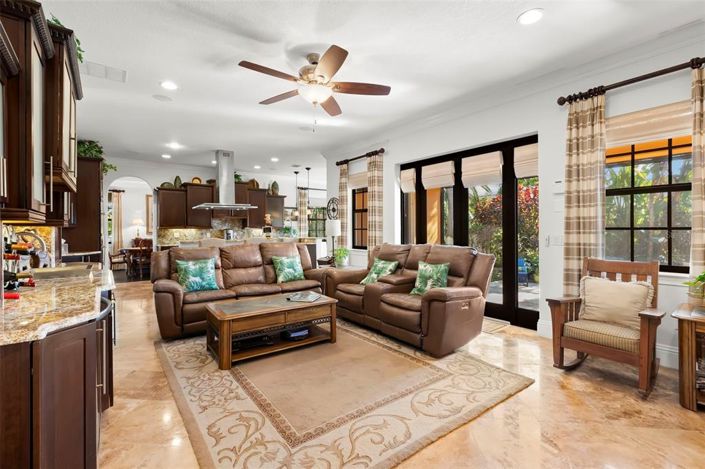 Image No.27-Propriété de 4 chambres à vendre à Floride