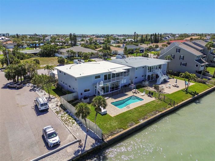 Image No.60-2 Bed Property for sale