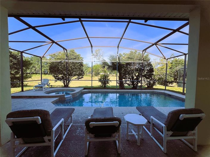 Image No.2-7 Bed Property for sale