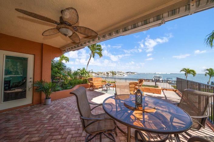 Image No.12-3 Bed Property for sale