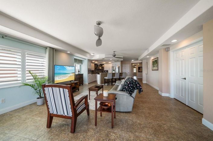 Image No.45-3 Bed Property for sale