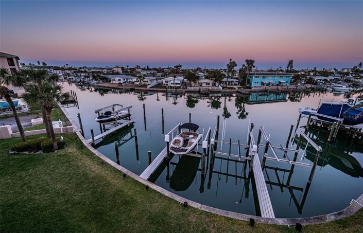 Image No.24-Maison de ville de 3 chambres à vendre à Treasure Island