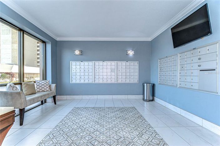 Image No.18-2 Bed Property for sale