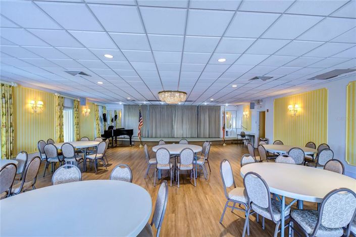 Image No.35-2 Bed Property for sale