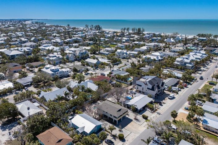 Image No.33-3 Bed Property for sale