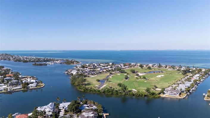 Image No.37-3 Bed Property for sale