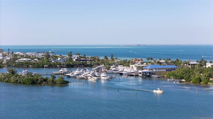 Image No.38-3 Bed Property for sale