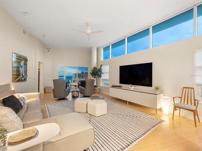 Image No.10-Propriété de 3 chambres à vendre à Sarasota