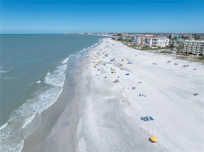 Image No.28-Propriété de 2 chambres à vendre à Treasure Island