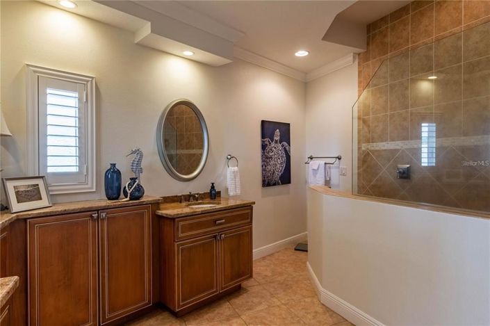 Image No.27-Propriété de 4 chambres à vendre à Treasure Island