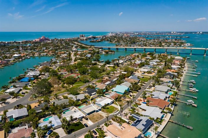 Image No.17-3 Bed Property for sale