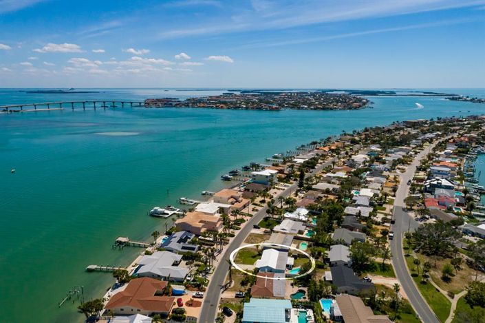 Image No.21-3 Bed Property for sale