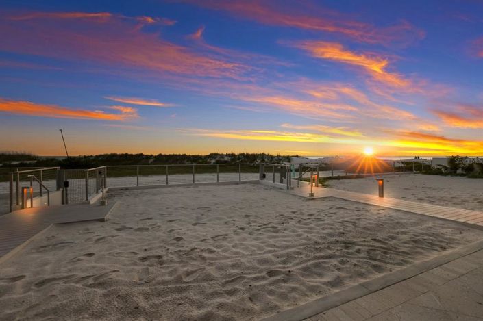 Image No.7-4 Bed Property for sale