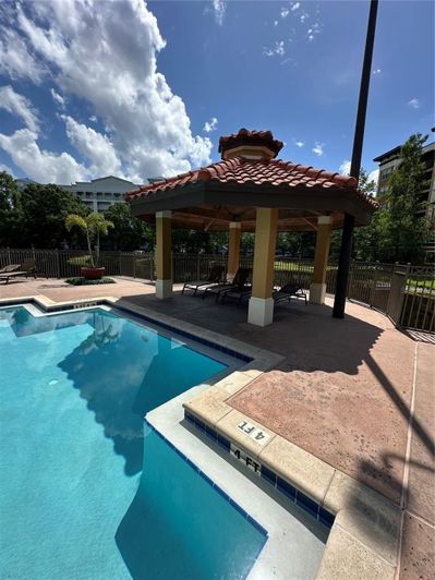 Image No.49-2 Bed Property for sale