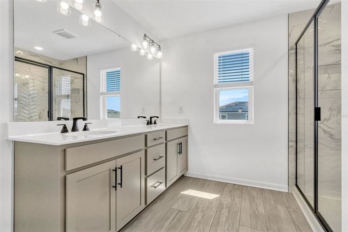 Image No.28-Propriété de 5 chambres à vendre à Davenport