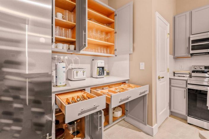 Image No.11-5 Bed Townhouse for sale