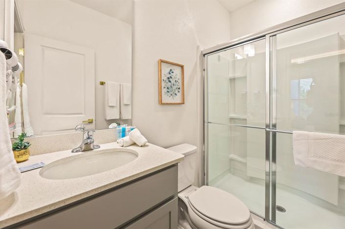 Image No.32-5 Bed Townhouse for sale