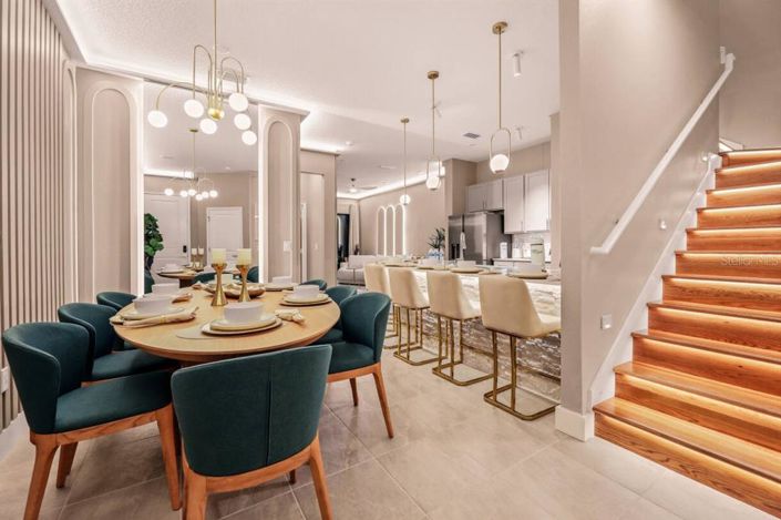 Image No.5-5 Bed Townhouse for sale