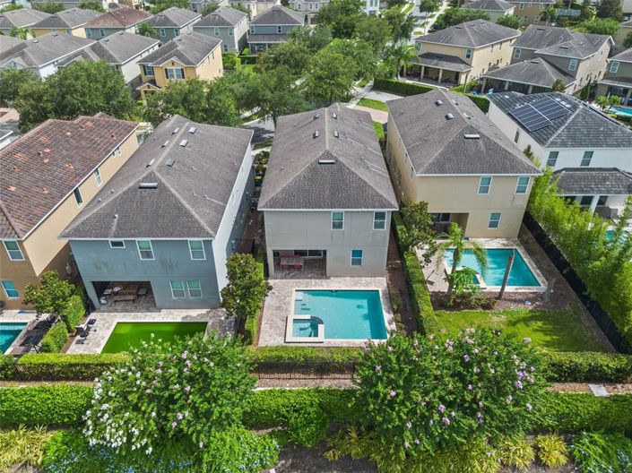 Image No.34-8 Bed Property for sale