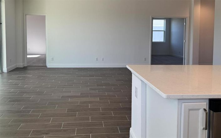 Image No.4-Propriété de 4 chambres à vendre à Clermont