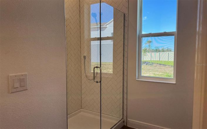 Image No.7-Propriété de 4 chambres à vendre à Clermont