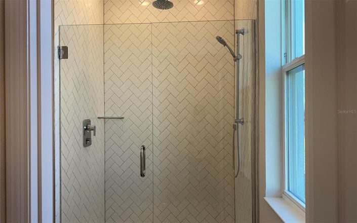 Image No.8-Propriété de 4 chambres à vendre à Clermont