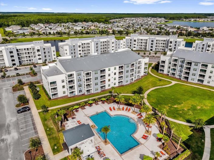 Image No.2-Propriété de 2 chambres à vendre à Kissimmee