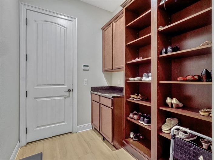 Image No.37-Propriété de 5 chambres à vendre à Orlando