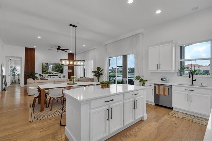 Image No.15-Propriété de 4 chambres à vendre à Kissimmee