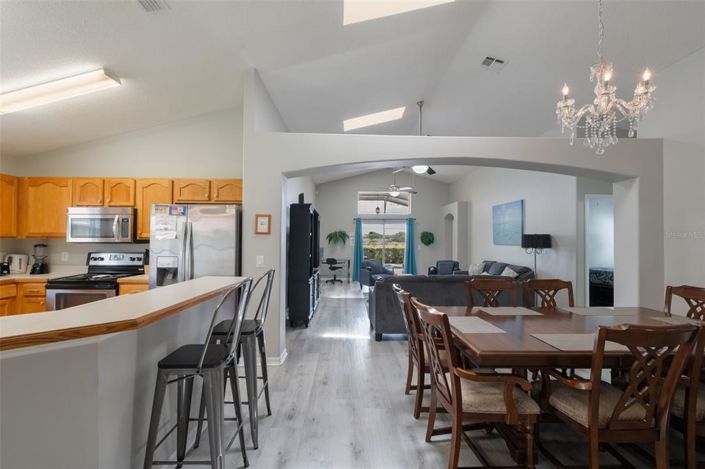 Image No.4-Propriété de 5 chambres à vendre à Kissimmee