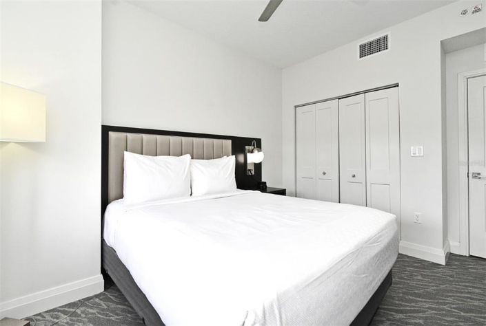 Image No.15-3 Bed Property for sale