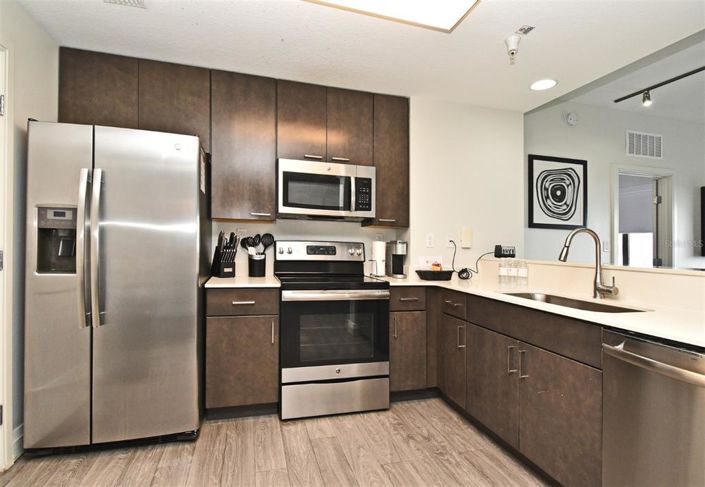 Image No.38-3 Bed Property for sale