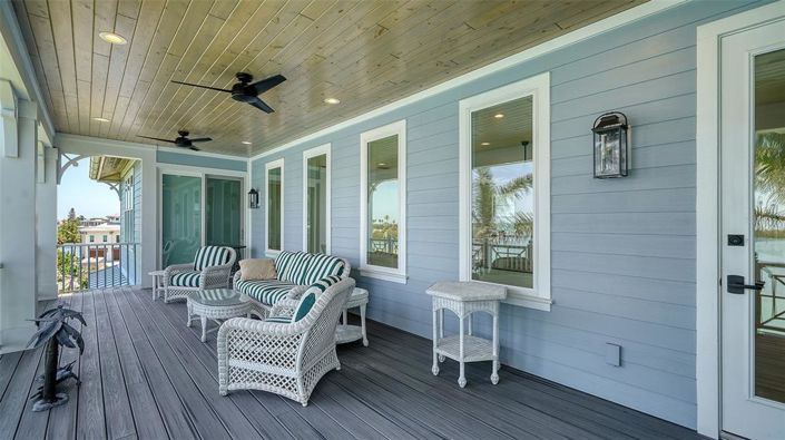 Image No.50-5 Bed Property for sale