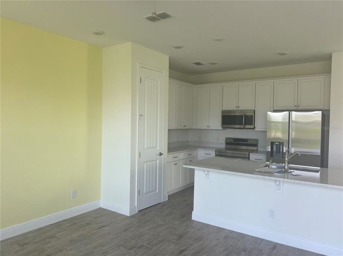 Image No.2-Maison de ville de 4 chambres à vendre à Kissimmee