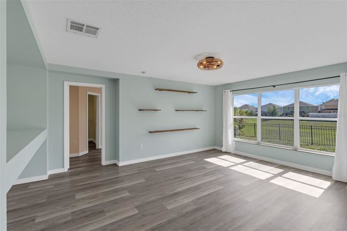 Image No.10-Propriété de 3 chambres à vendre à Davenport